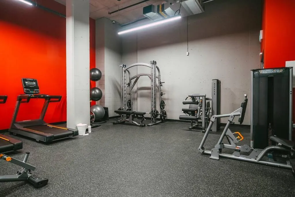 New Luxury 1Br Penthouse Apt In Central Halifax 0*,